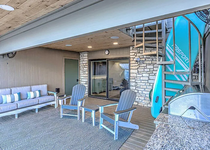 Lakefront Lbj Escape - Boat Slip & Sleeps 8
